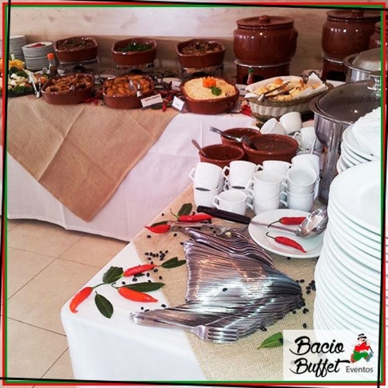 Buffet a Domicilio 100 Pessoas Itaim Paulista - Buffet Domicilio