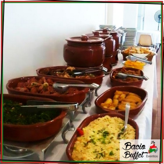 Buffet de Feijoada em Casa Jaraguá - Buffet de Feijoada em Domicilio